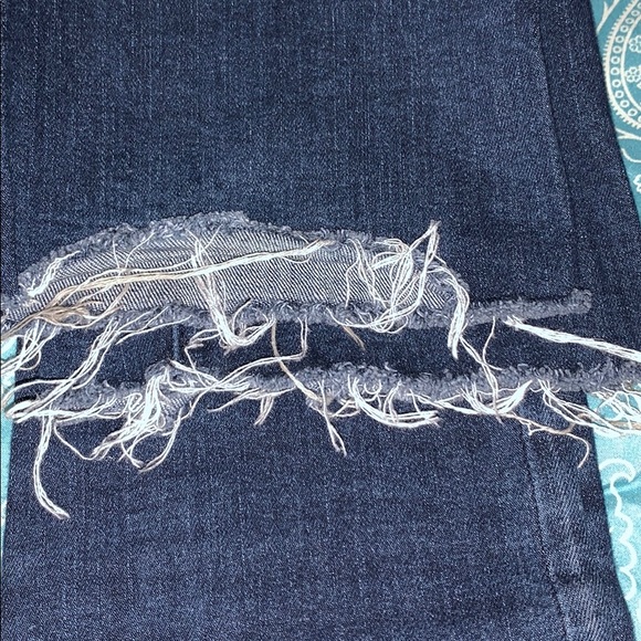 Guess Kate Boot Jeans - Picture 7 of 7